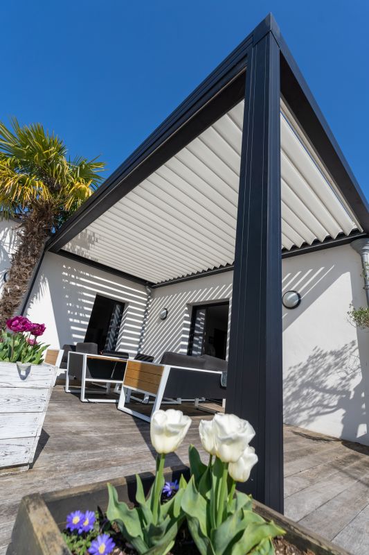 Metal Patio Roof Repair